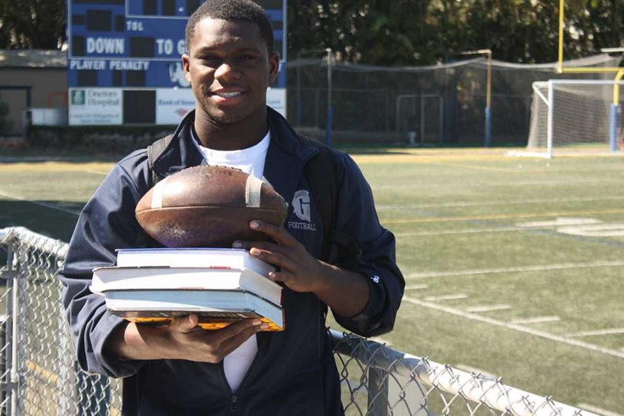 Senior Bo Ellis commits to Harvard on football scholarship