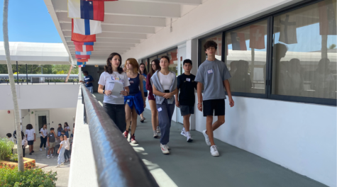 Freshmen are guided around the school by link leaders