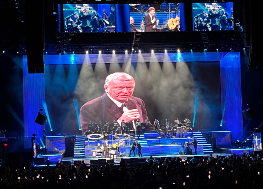 In a full circle moment, Luis Miguel pays tribute to Frank Sinatra by singing Come Fly With Me. As a teenager, Sinatra invited LuisMi to sing at his 80th birthday celebration. The song chosen was Come Fly With Me.