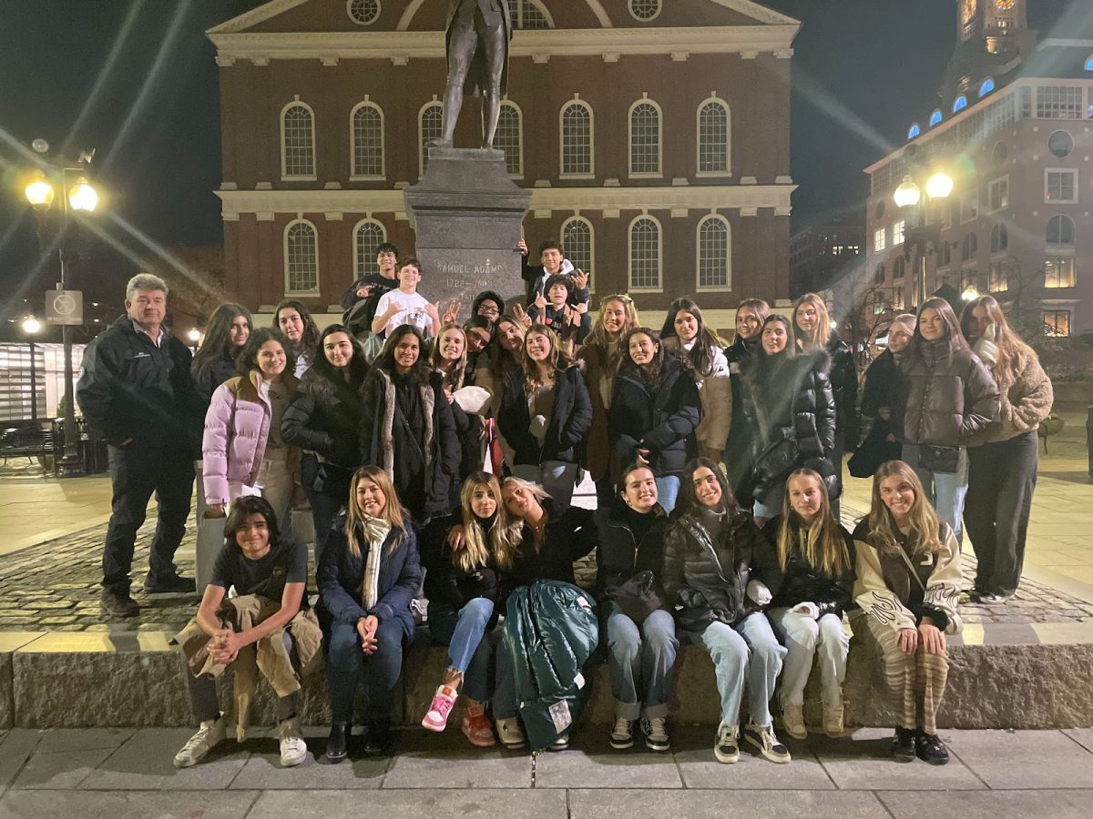 Students pose in front of the Samuel Adams statue at the Quincy Market. Following a long day of sessions and competitions, the students sauntered around Boston. After getting some grub, the students listened to live music and had a delicious dessert at Mike’s Pastry in Little Italy.
