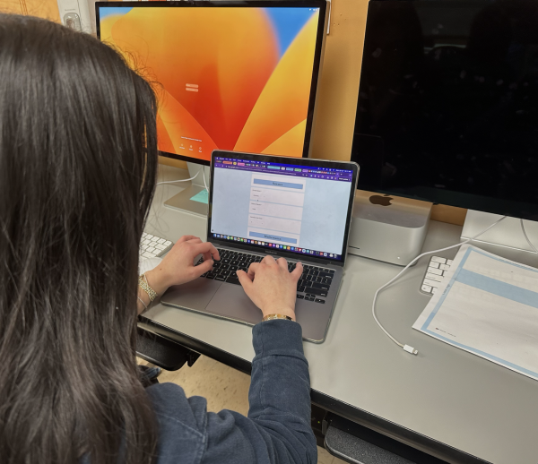 Student filling out the Course Registration Form. This new class enrollment process solidifies every students schedule. This allows efficient management for counselors and enhances the overall course application experience.