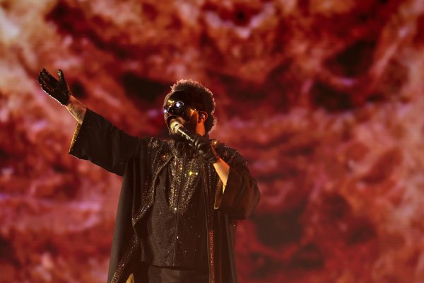 When Music Meets Money: The Economic Impact of Big Tours