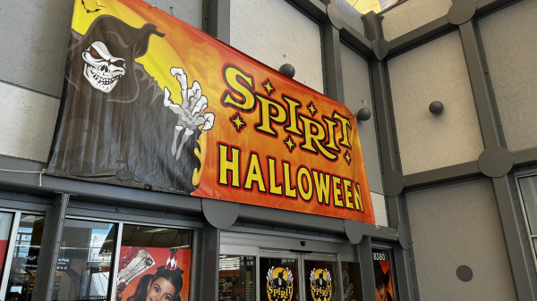 Pinterest Boards, Amazon Carts, and DIY Hacks: How Raiders are Choosing Their Costumes This Halloween