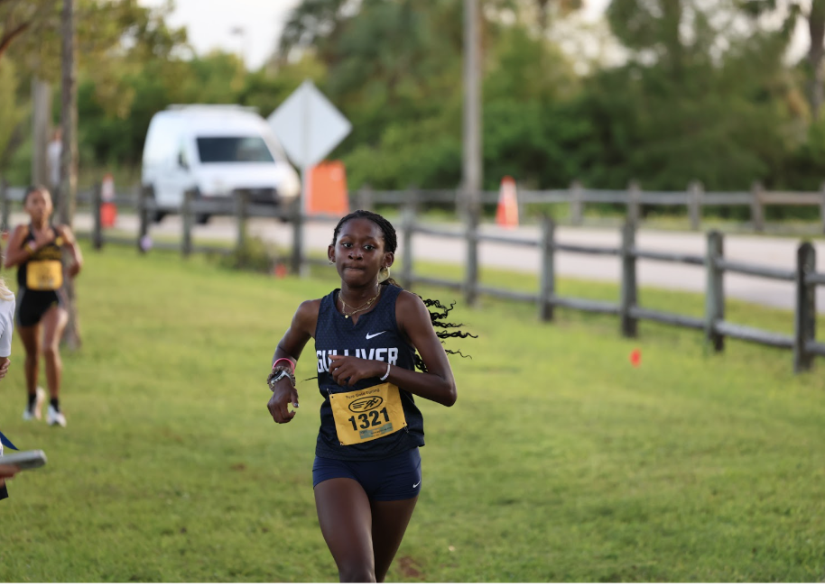 Junior Aleah Sawyer runs at the Spanish River Invitational. The top runner the girls this season, Sawyer broke 20 minutes at the Palm League championships.