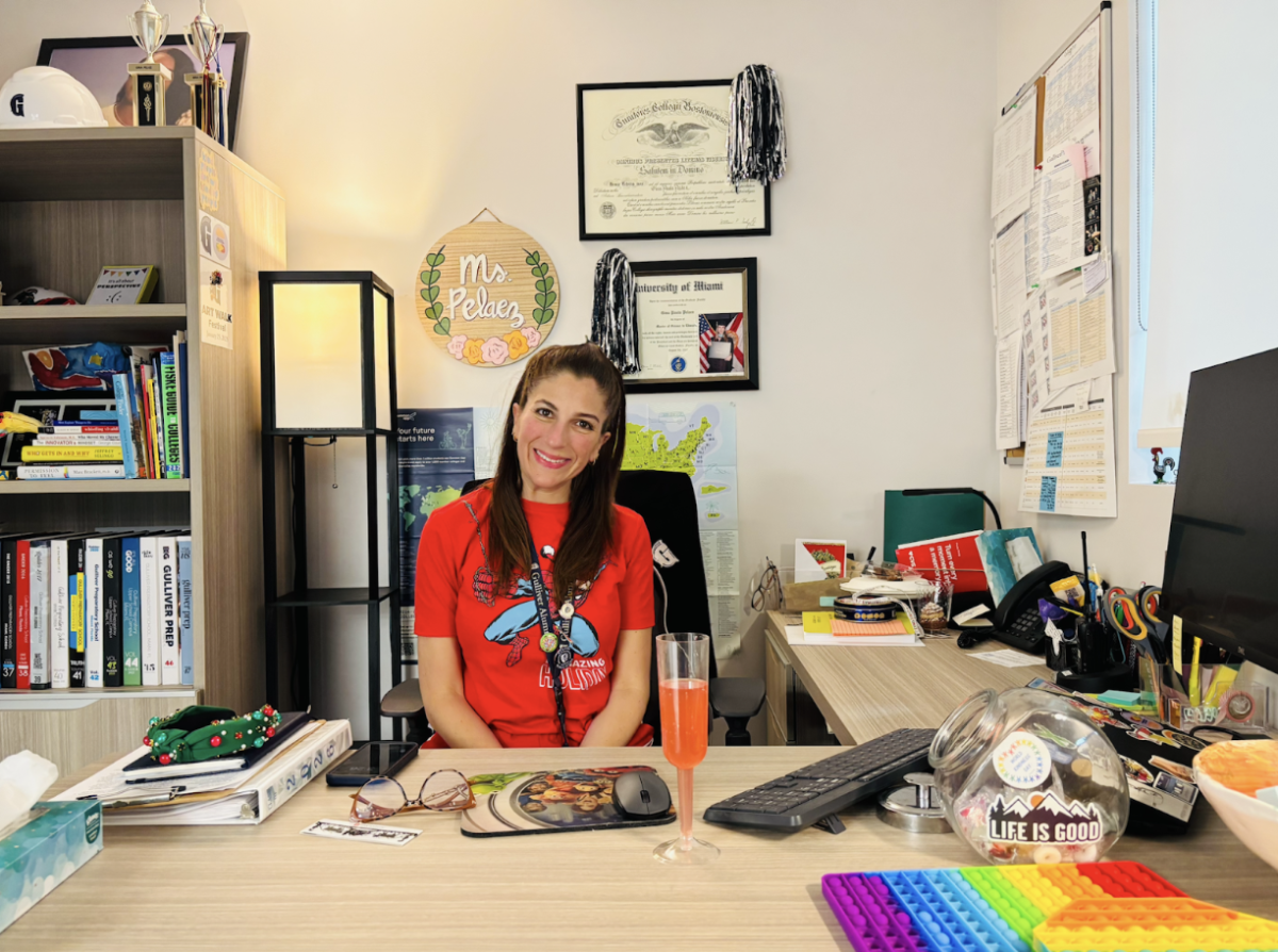 Gina Peláez '97 | Upper School College Counselor